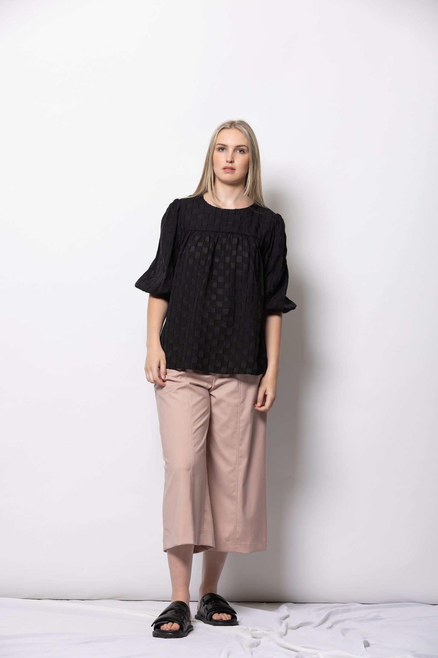 Vino Top | Black