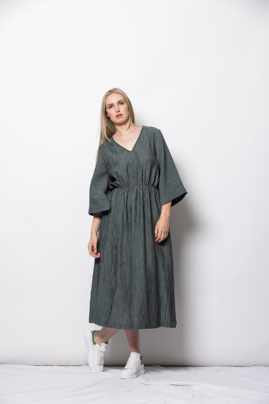 Dressed Divide Midi Dress | Evergreen