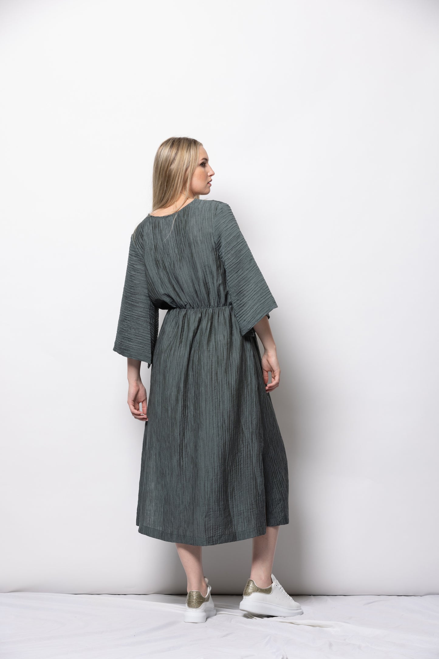 Dressed Divide Midi Dress | Evergreen