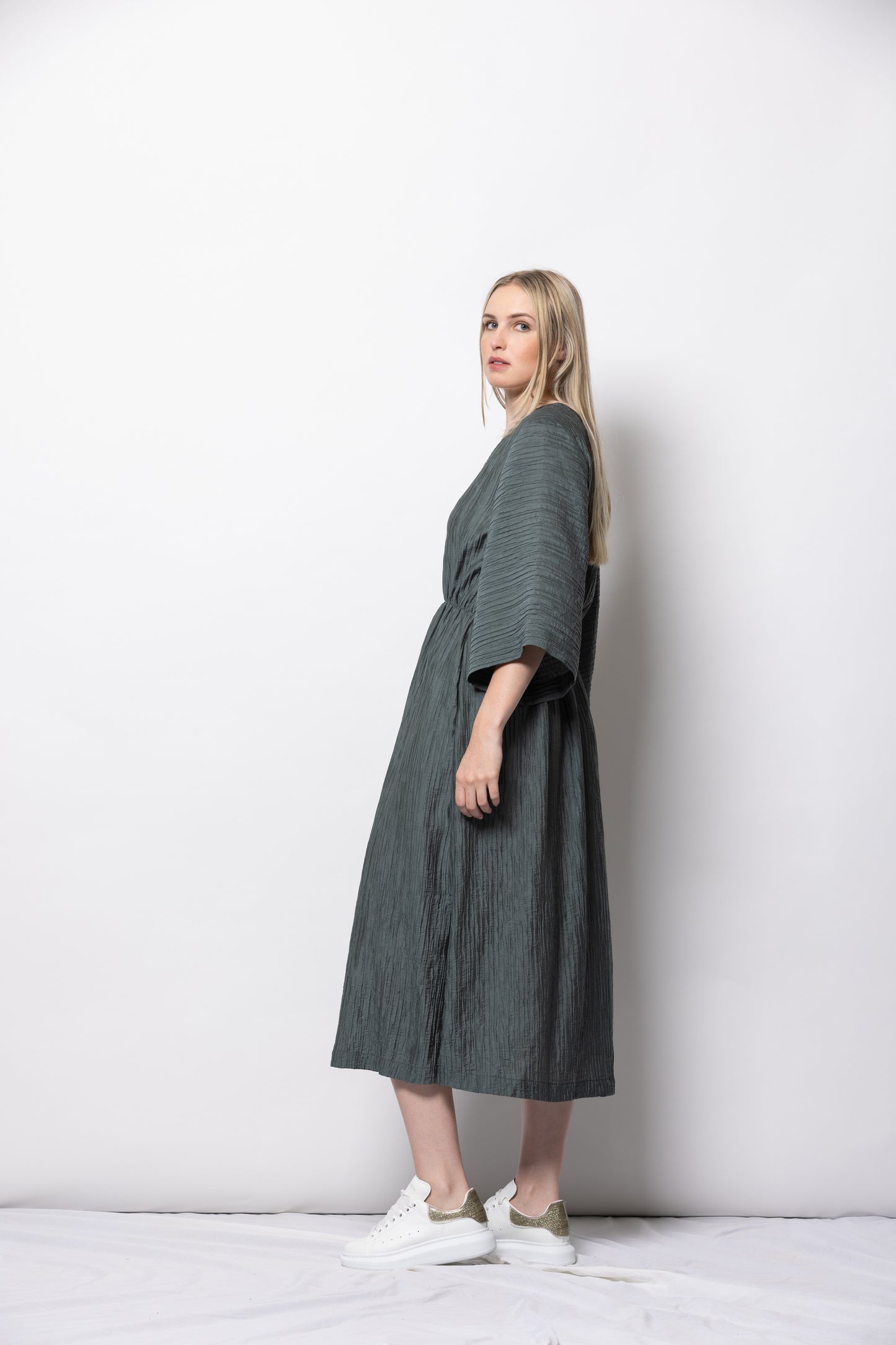 Dressed Divide Midi Dress | Evergreen